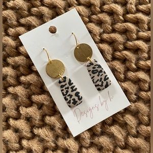 Cheetah Print Earrings 🐆